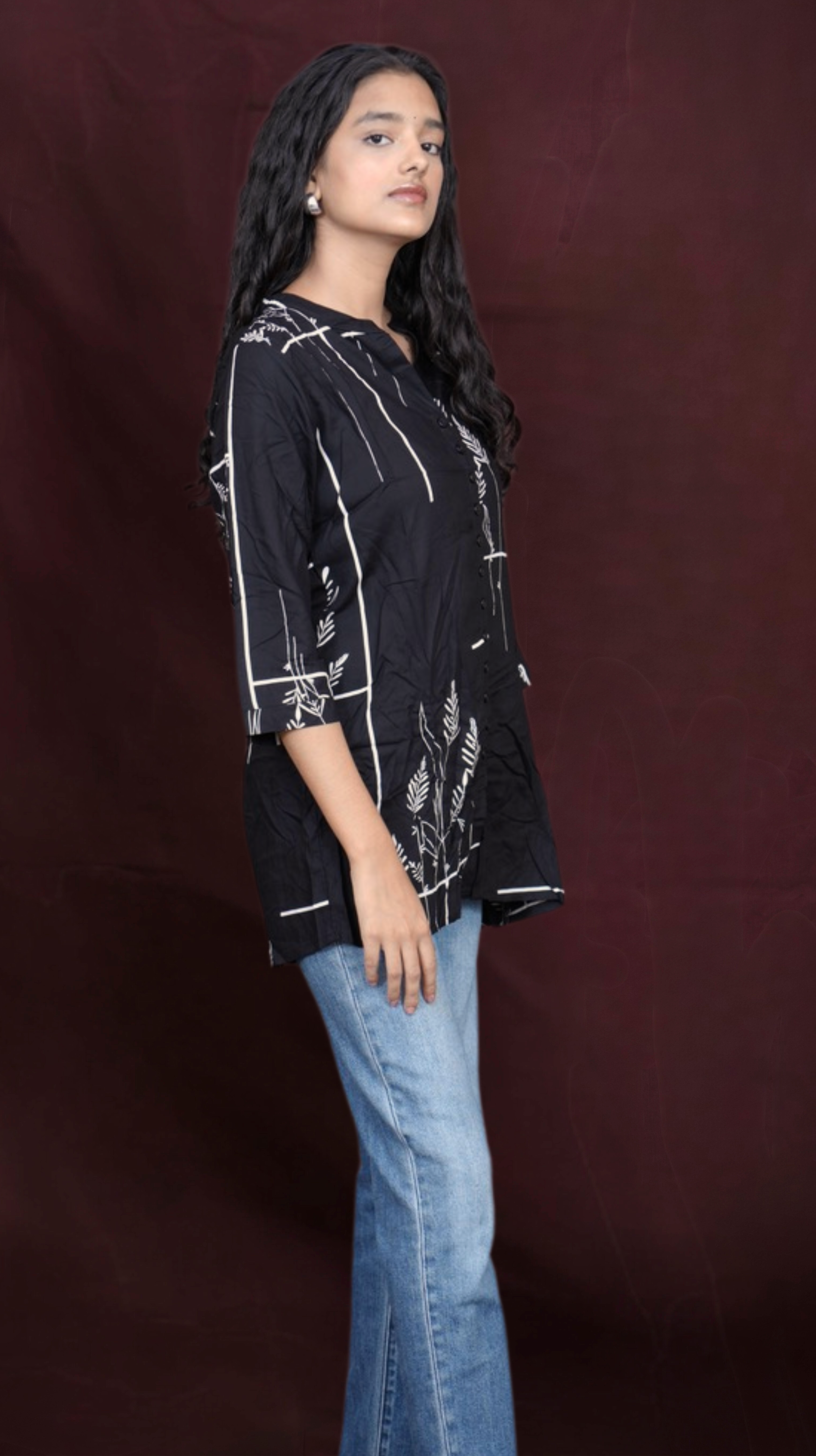 Botanical Printed Straight Fit Shirt - Black
