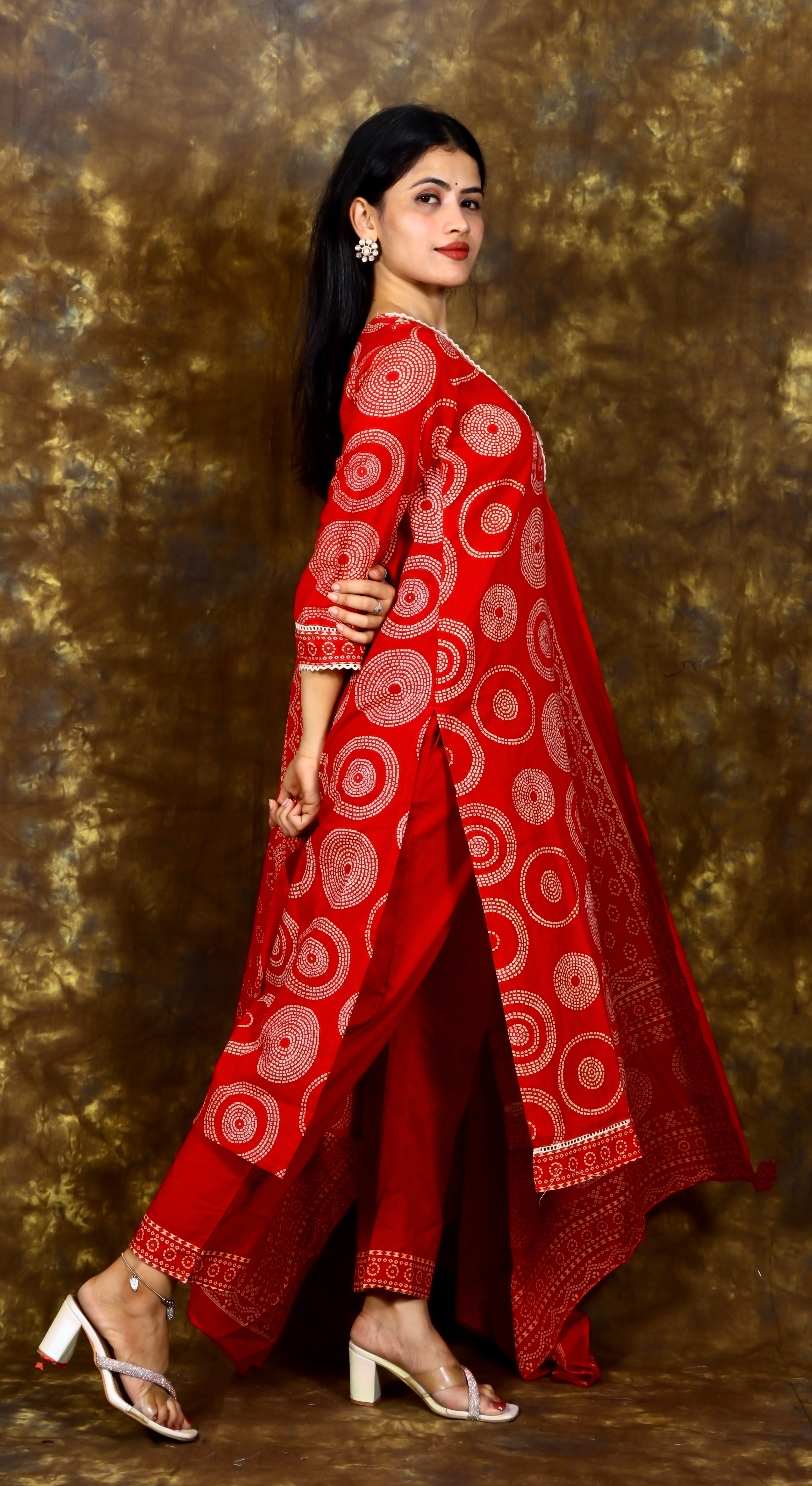 Bandhani Printed and Mirror & Sequins Embroidered Kurta with Pant and Dupatta - Magenta