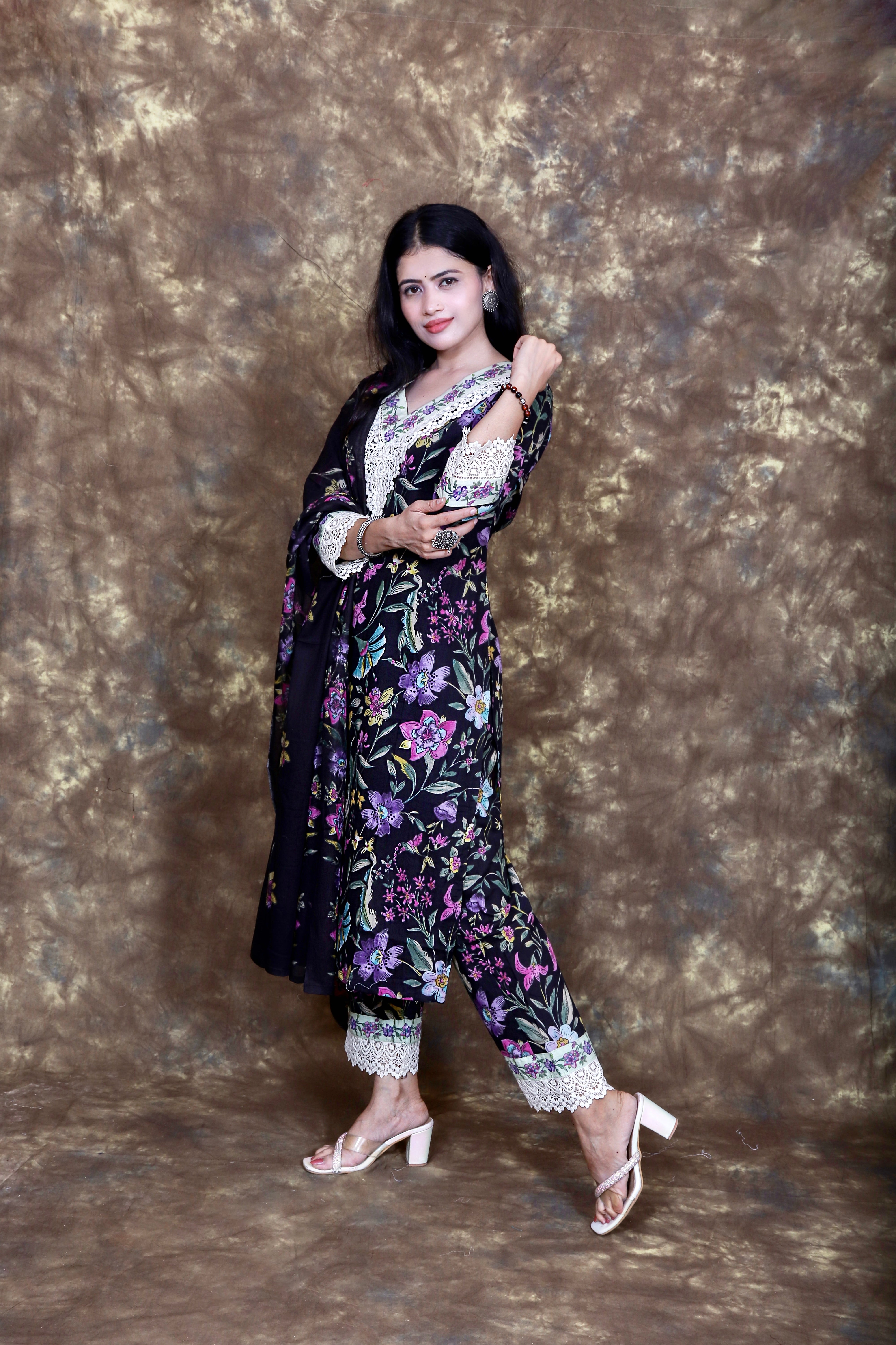 Floral Printed Kurta Set with Dupatta - Black